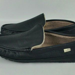 14th & Union Men's Black  Slippers Brand New